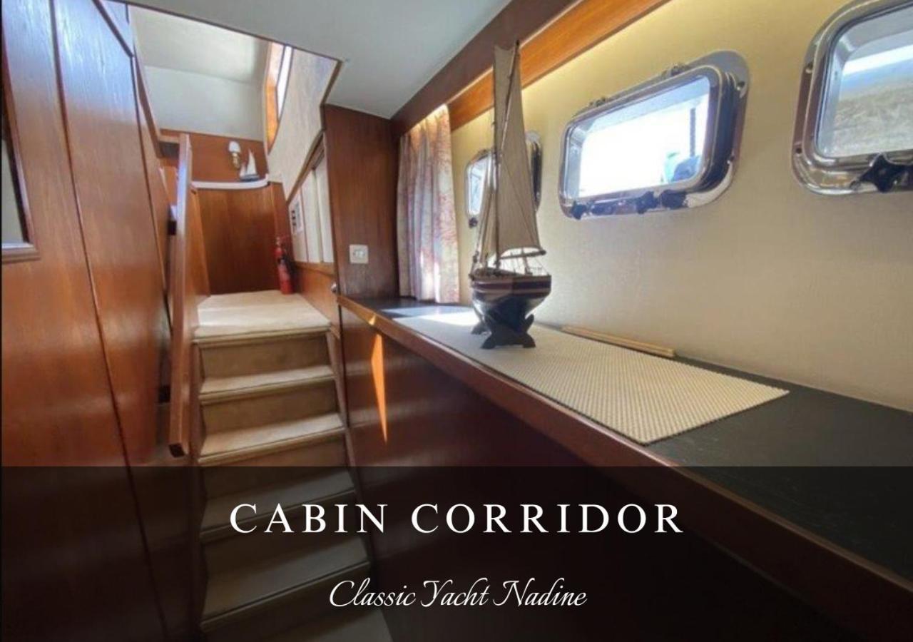 Classic Yacht Nadine In Poole Harbour, Dorset, With A Hot Tub Jacuzzi Exterior foto